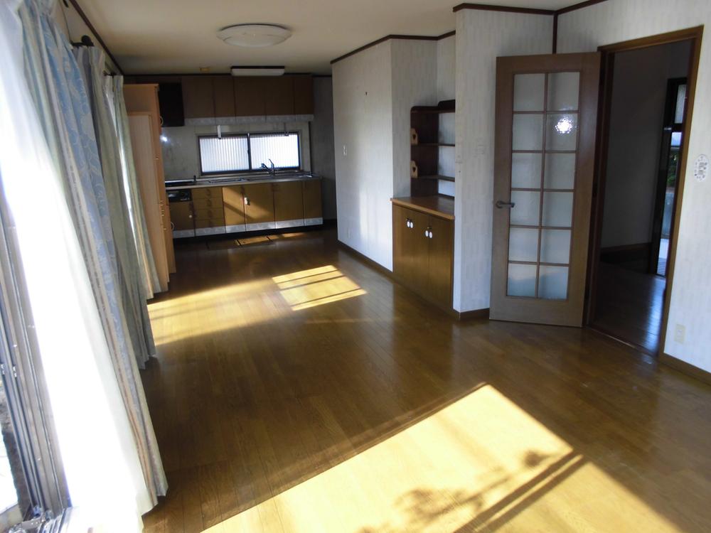 Living. Indoor (13 May 2012) shooting