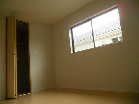 Non-living room. The company construction cases