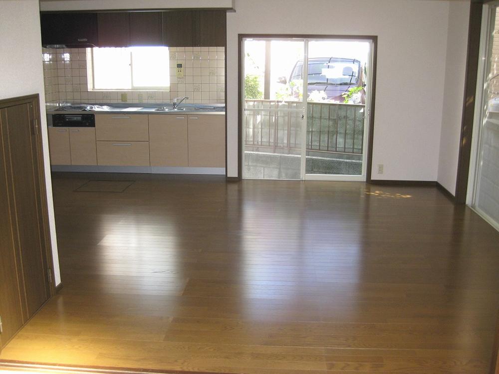 Living. Indoor (September 2013) Shooting