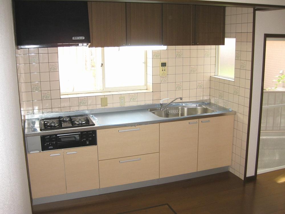 Kitchen. Indoor (September 2013) Shooting