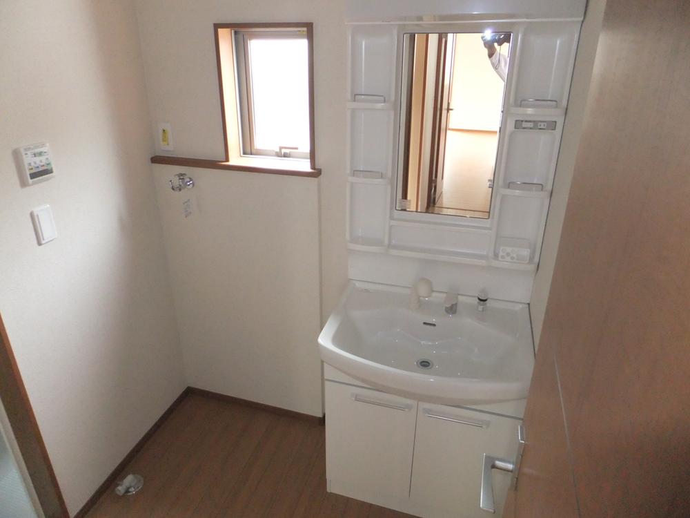 Same specifications photos (Other introspection)