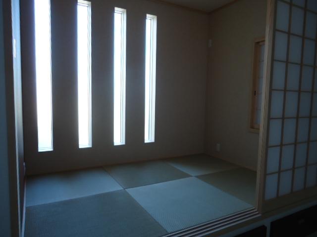 Living. Local (September 21, 2013) Shooting