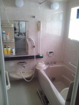 Bathroom. Indoor (February 2012) Shooting