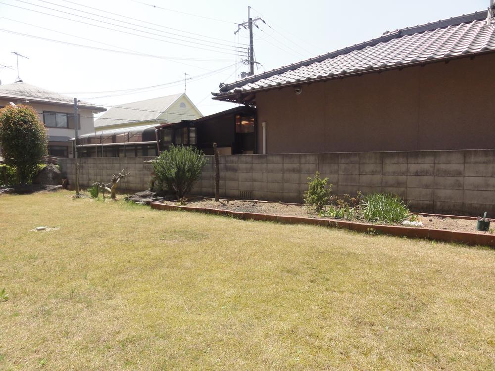 Garden. Spacious Nantei good per yang!