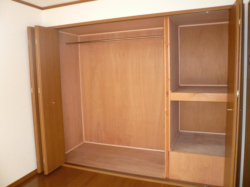 Receipt. South Storage of Western-style 7.5 quires