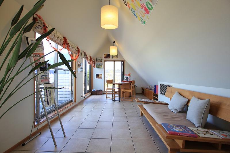 exhibition hall / Showroom. Exhibition hall model house. Roof of a small room leading to the Sky balcony, Children of the secret base. . ※ This model is a model of housing exhibition hall of the Seishin Chuo.