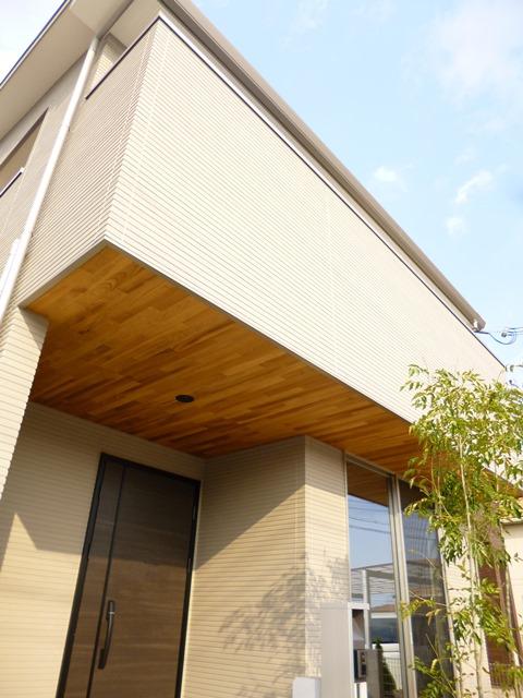 Building plan example (exterior photos). Building plan example