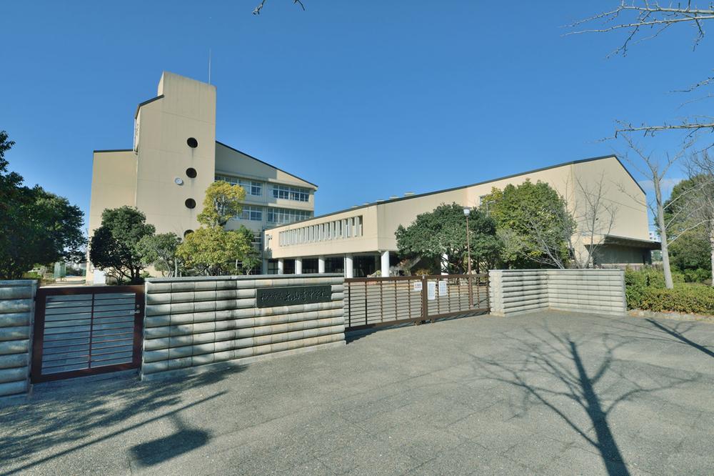 Junior high school. Taisan-ji 1160m until junior high school