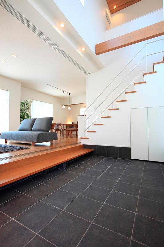 Model house photo. Mai Tamon model house ~ House connected by dirt floor ~ Airtight ・ High thermal insulation