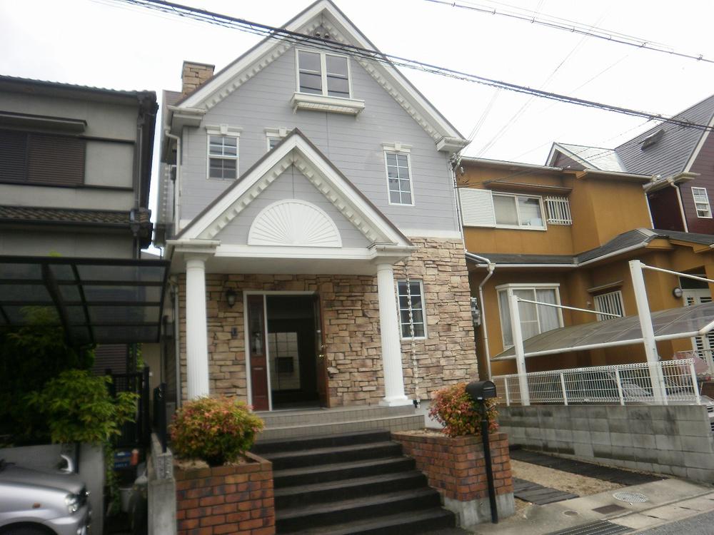 Local appearance photo