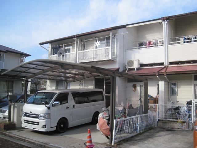 Local appearance photo. Local (12 May 2013) Shooting