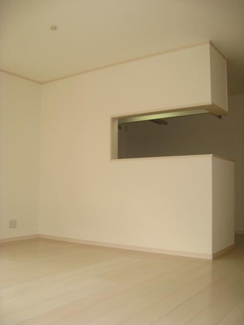 Living. Local (November 2, 2013) Shooting