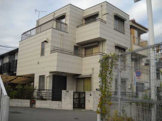 Local appearance photo. Exterior (1) taken from the south side