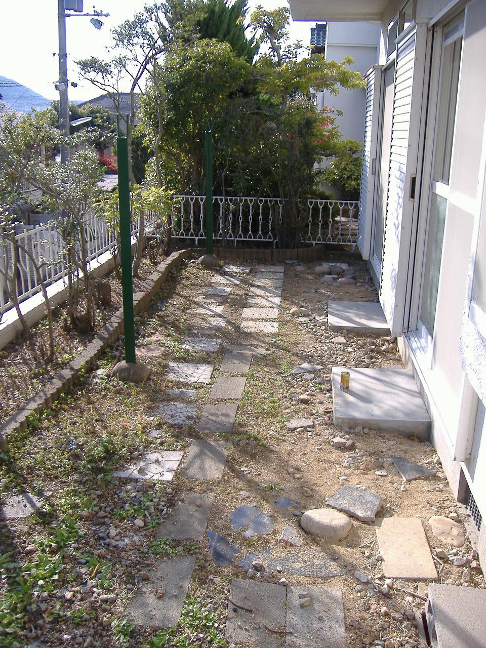 Garden. Private garden. You can enjoy gardening, etc..