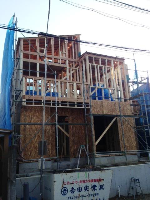 Local appearance photo. Local (11 May 2013) Shooting