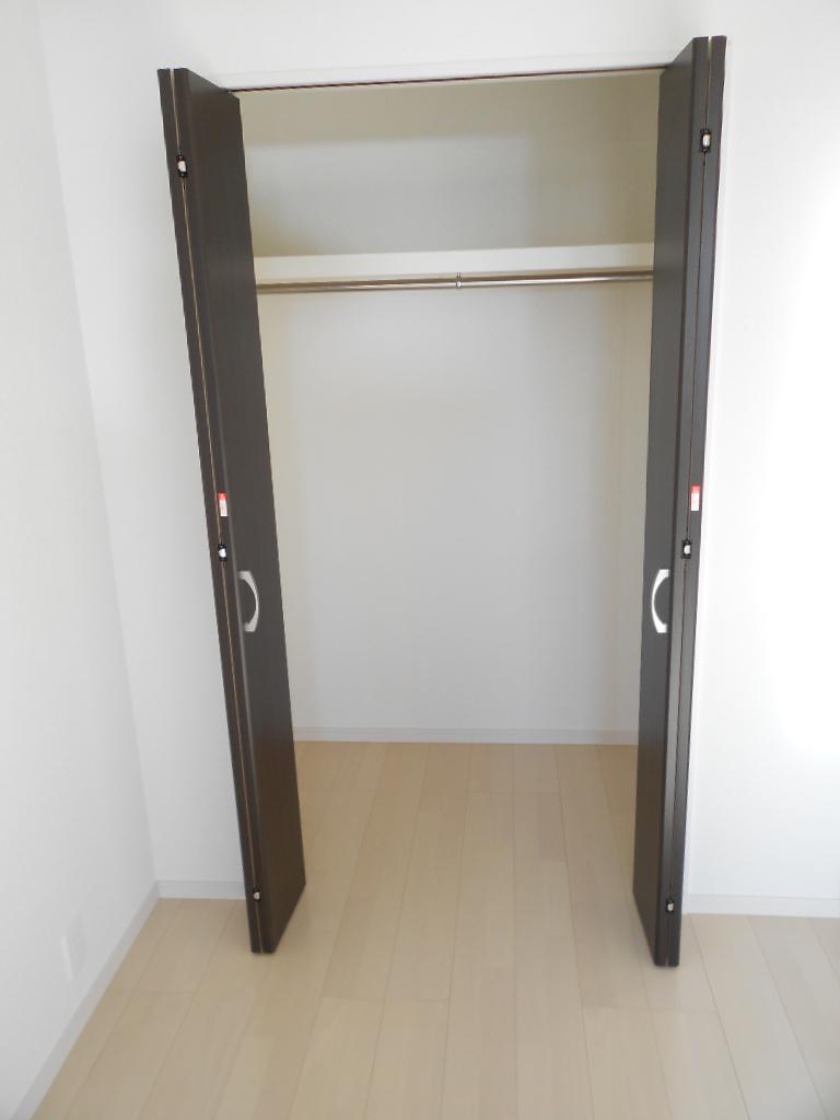 Same specifications photos (Other introspection)