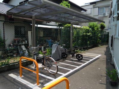 Other common areas. Shared facilities 1