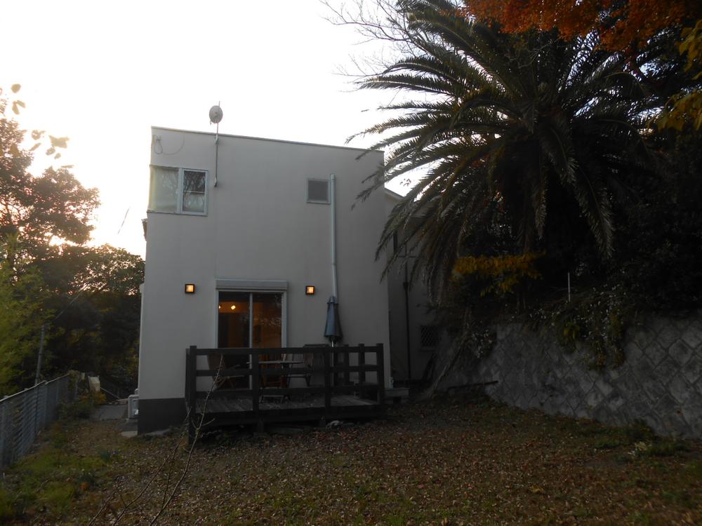 Local appearance photo. The building is the appearance.