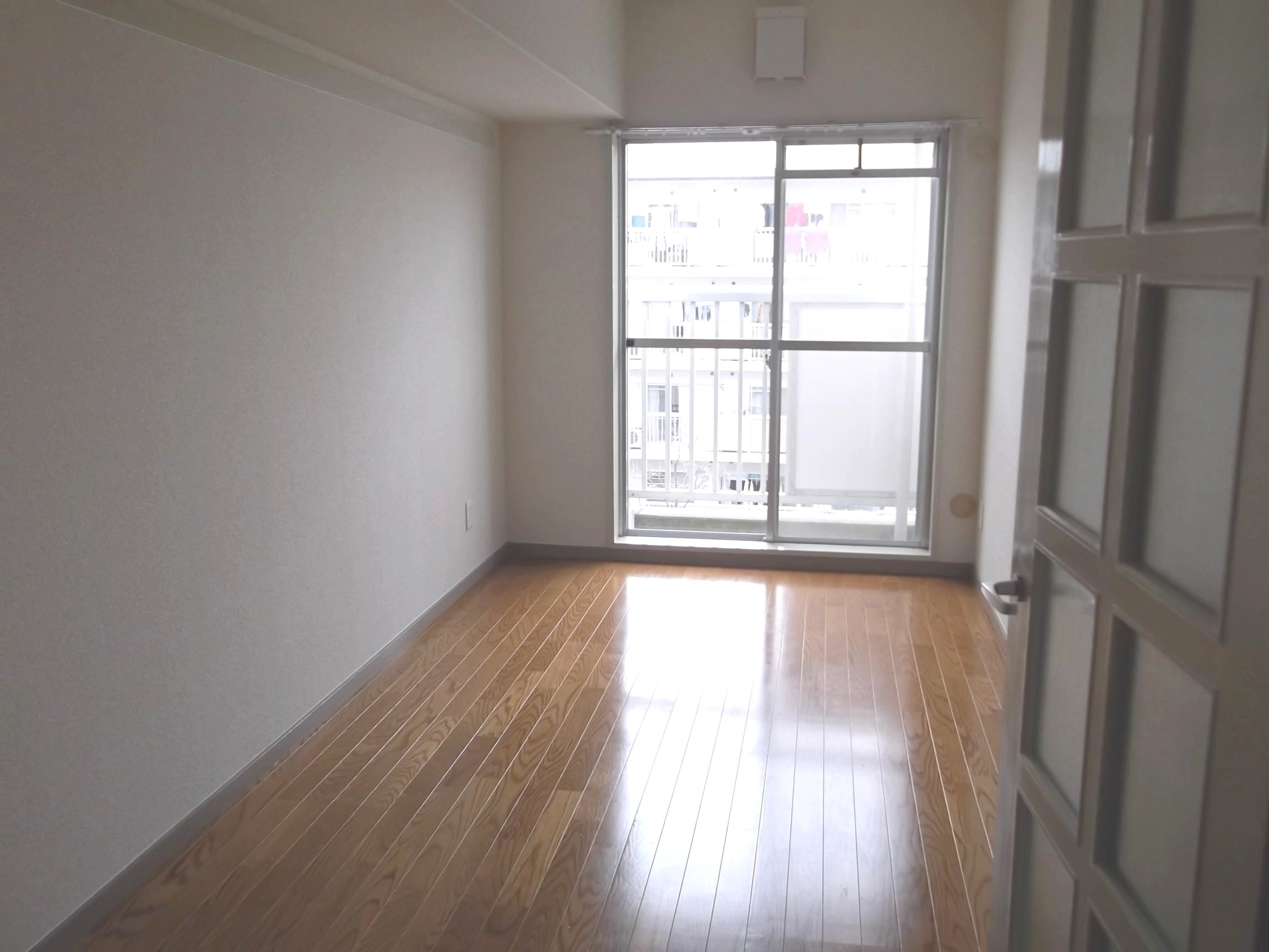 Living and room. Indoor photos posted of the same type ※ Such as a floor material may be different