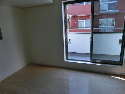 Non-living room. Indoor (12 May 2013) Shooting