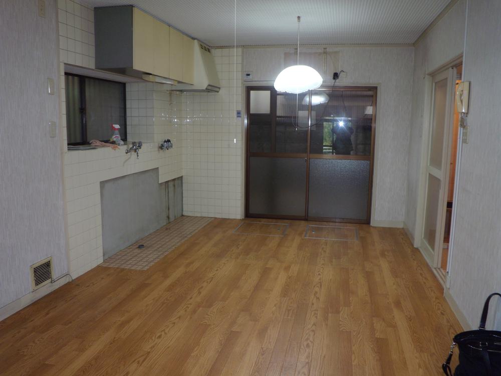 Living. Room (May 2013) Shooting