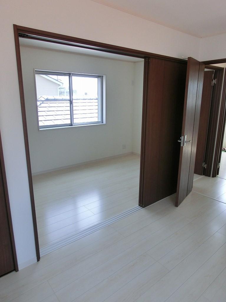 Non-living room. Room (August 2013) Shooting