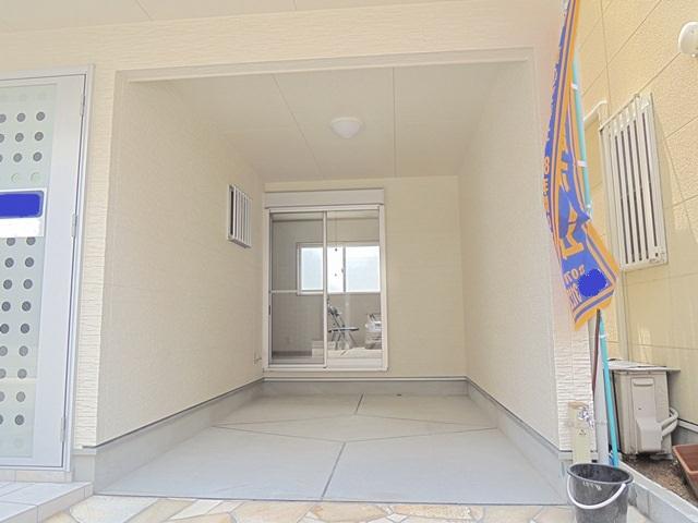 Parking lot. Local (June 2013) Shooting