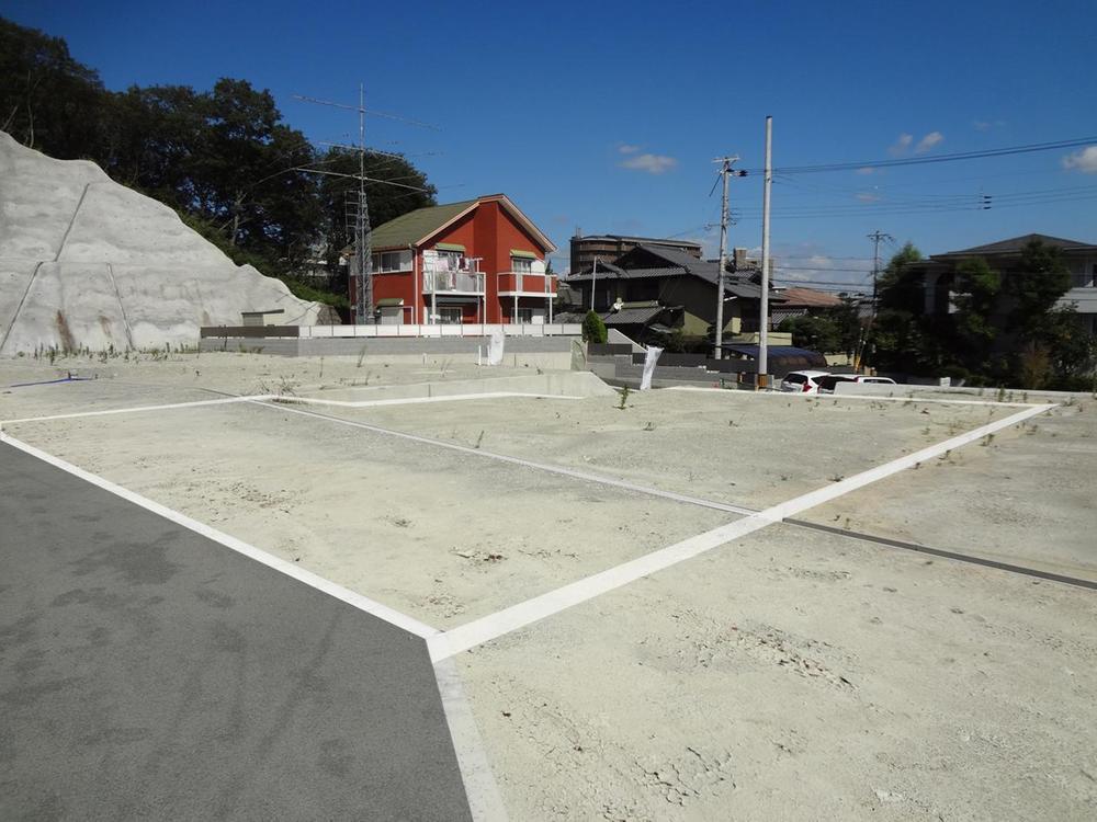 Local land photo. No. 13 place local photo!  The garden is wide open, per positive good compartment! 