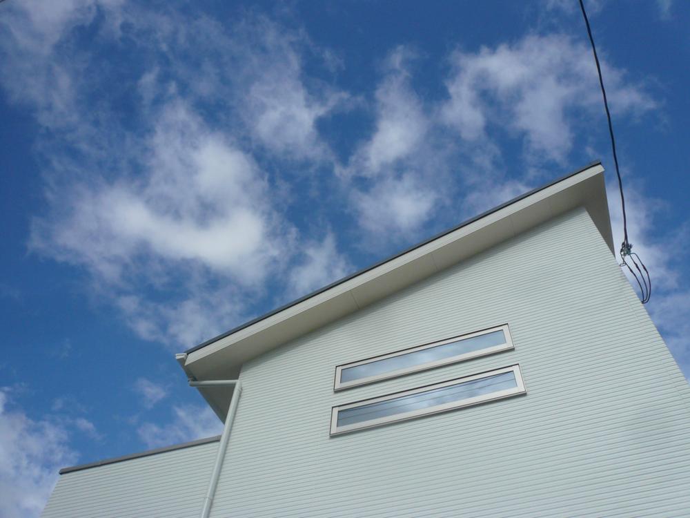 Building plan example (exterior photos). Our appearance construction cases