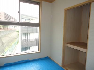 Non-living room. Indoor (September 2013) Shooting