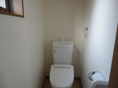 Toilet. Indoor (September 2013) Shooting