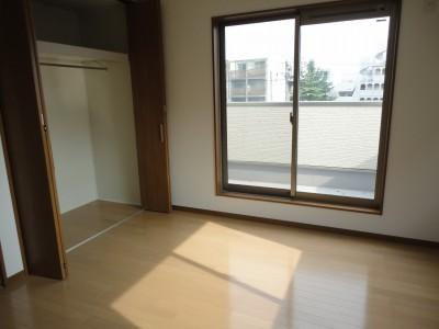 Non-living room. Indoor (September 2013) Shooting