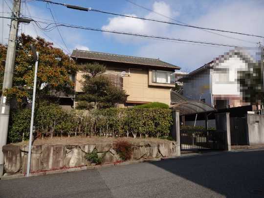 Local appearance photo. Exterior (1)