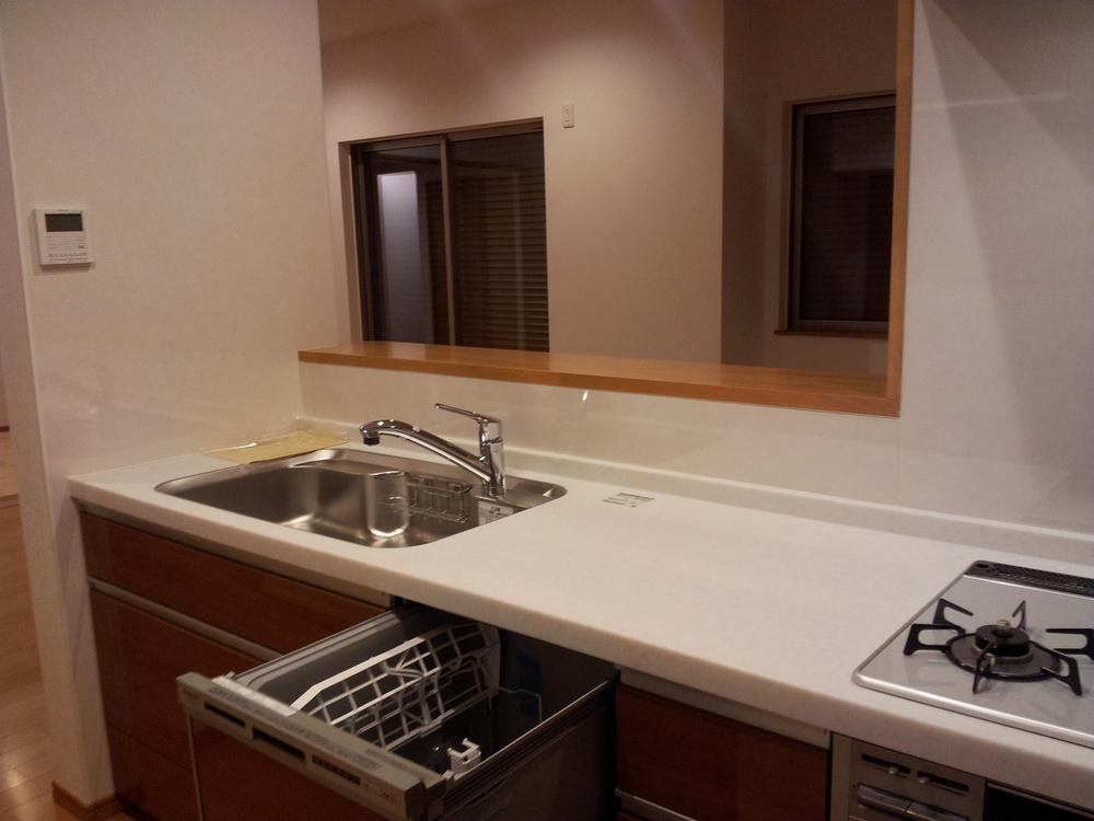 Kitchen. Indoor (November 24) shooting Dish washing dryer