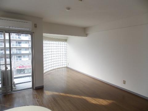 Living and room. Western style room