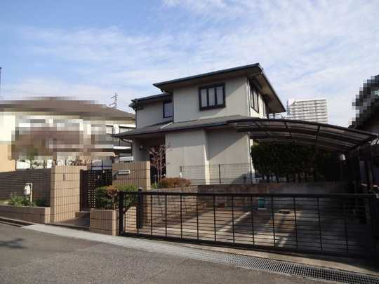 Local appearance photo. Exterior (1)