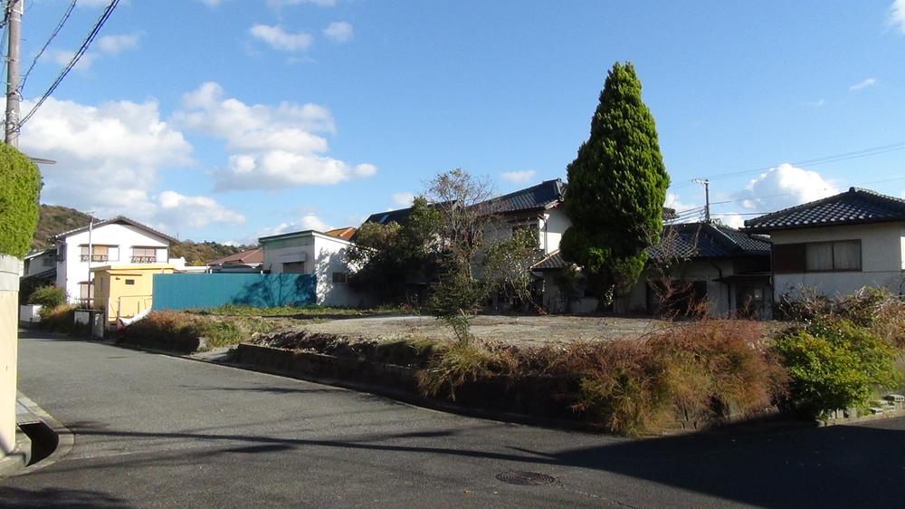 Local appearance photo. Local Photos