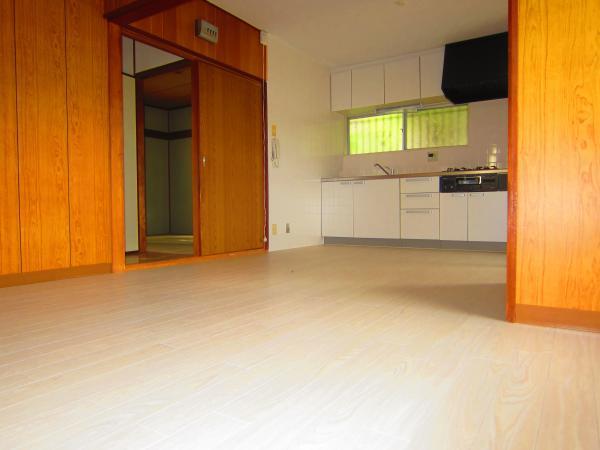 Living. The characteristic colors living room with cleanliness.