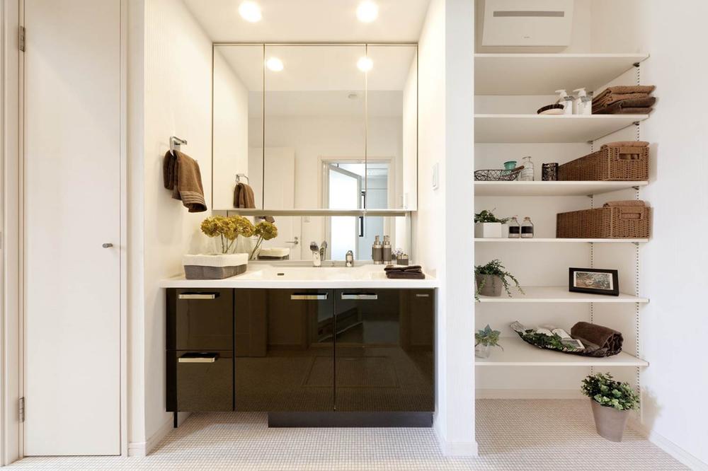 Model house photo. Abundant storage space provided throughout the, From commitment to comfortable living (model house)