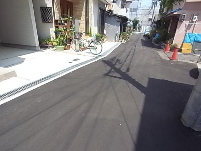 Local photos, including front road