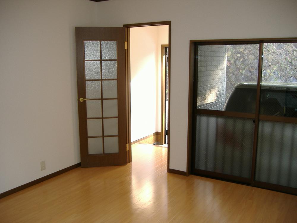 Living. LDK10.5 Pledge. Floor tiling. Cross Hakawa.