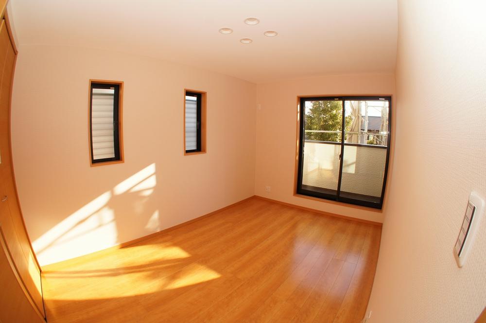 Non-living room. A No. land