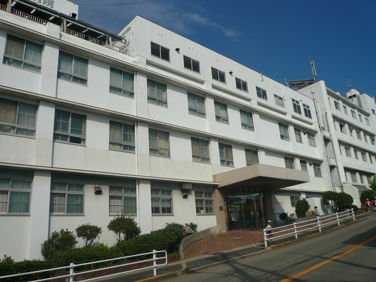 Hospital. Hiroo Board Maikodai 365m to the hospital (hospital)