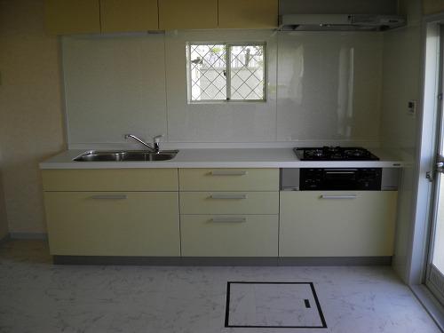 Kitchen. Indoor (10 May 2013) Shooting