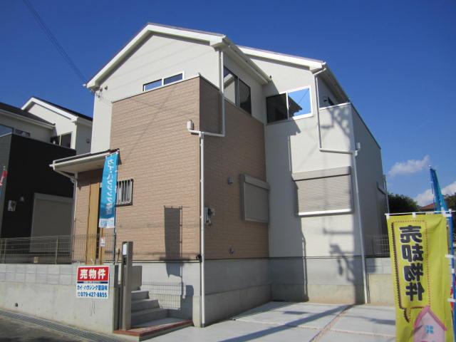 Same specifications photos (appearance)