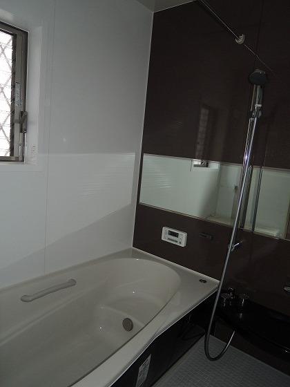 Bathroom. Indoor (11 May 2013) Shooting