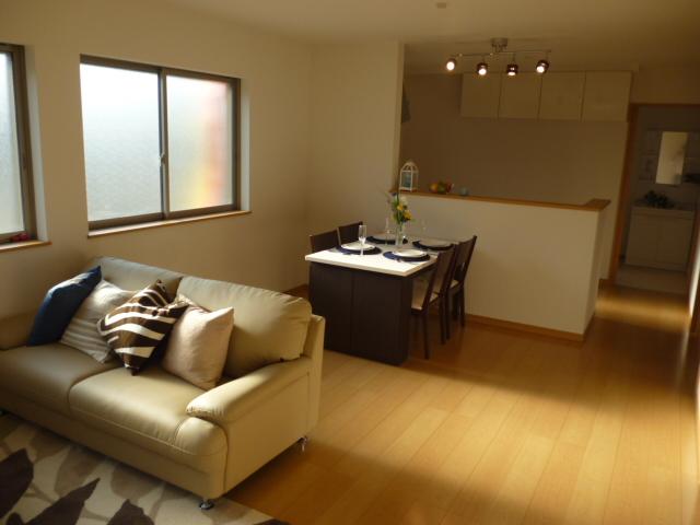 Same specifications photos (living). ※ It will be in the same specification photo