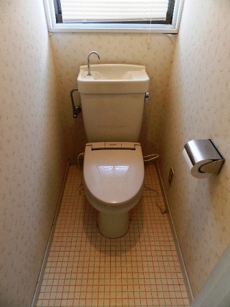 Toilet