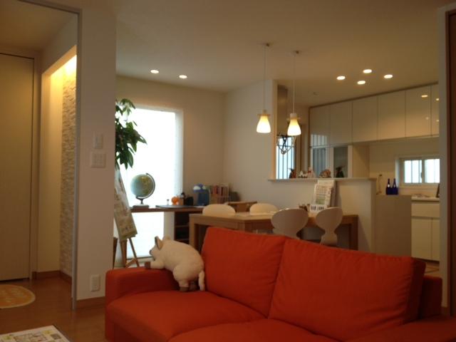 Model house photo.  [Local model house]  Let's try also, such as ease of use of state-of-the-art facilities by all means come to the local! Please experience the whole family of the future home! 