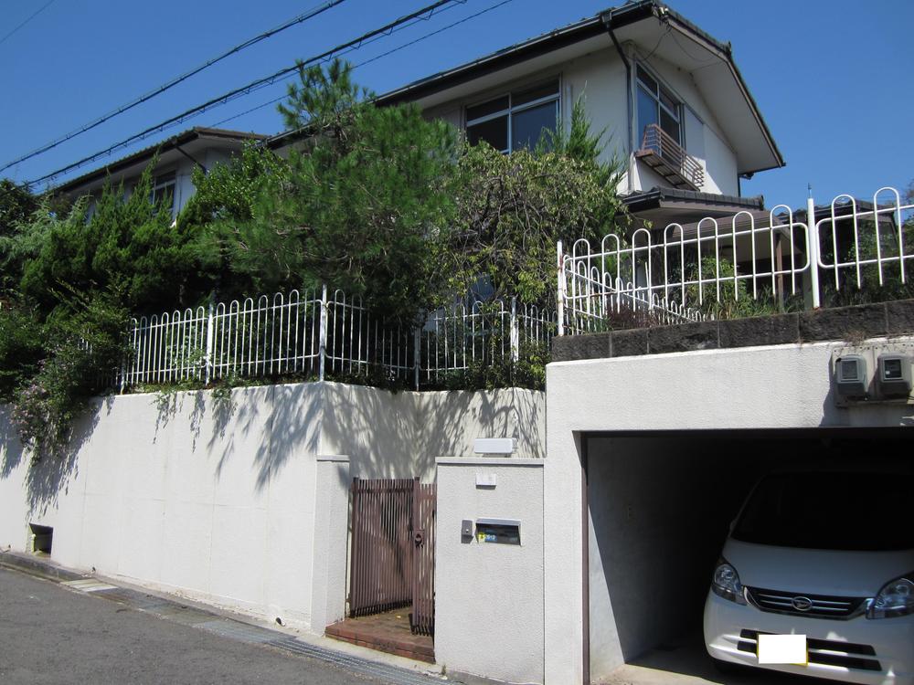 Local appearance photo. Local (September 2013) Shooting